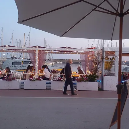 50 Mt Dal Mare Lido di Ostia